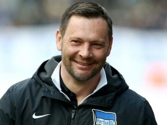 Pal Dardai freut sich über den Pokalsieg des BVB Pal Dardai freut sich über den Pokalsieg des BVB