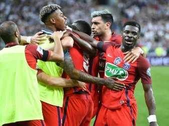 Paris schlägt Angers und holt den Coupe de France Paris schlägt Angers und holt den Coupe de France