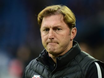 Hasenhüttl will fünf neue Spieler Hasenhüttl will fünf neue Spieler