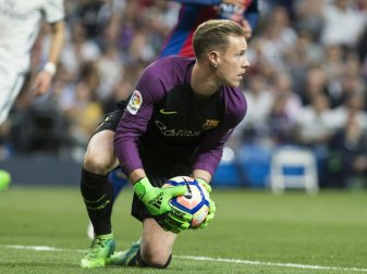 Nationaltorwart ter Stegen verlängert bei Barca bis 2022 Nationaltorwart ter Stegen verlängert bei Barca bis 2022