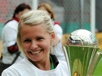 Julia Simic wechselt vom Vfl Wolfsburg zum SC Freiburg Julia Simic wechselt vom Vfl Wolfsburg zum SC Freiburg