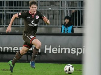 Daniel Buballa bleibt hat beim FC St.Pauli verlängert Daniel Buballa bleibt hat beim FC St.Pauli verlängert