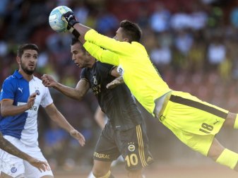 Joël Mall (r) wechselt von Zürich nach Darmstadt. Foto: Ennio Leanza Joël Mall (r) wechselt von Zürich nach Darmstadt. Foto: Ennio Leanza