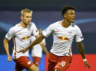 Lazaro (rechts) schießt Salzburg zum Pokalsieg Lazaro (rechts) schießt Salzburg zum Pokalsieg