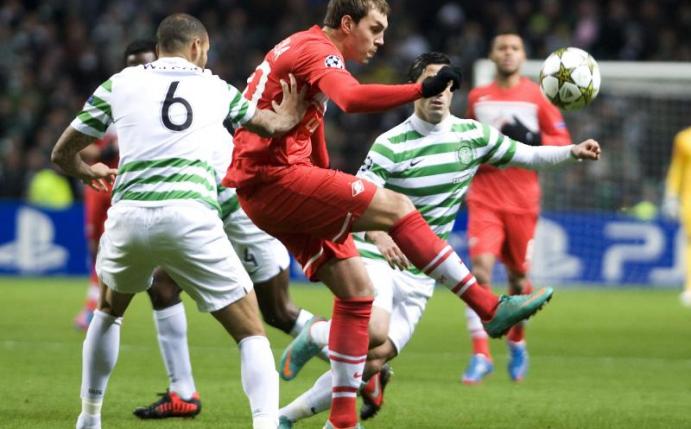 Artjom Dsjuba (M) steht für den Confed Cup nicht zur Verfügung. Foto: Brian Stewart/Archiv