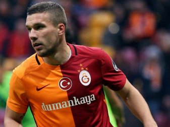 Podolski wurde in der 67. Minute ausgewechselt Podolski wurde in der 67. Minute ausgewechselt