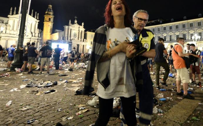 Mindestens 1000 Verletzte in Turin