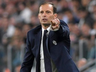 Juve will angeblich mit Trainer Allegri verlängern Juve will angeblich mit Trainer Allegri verlängern