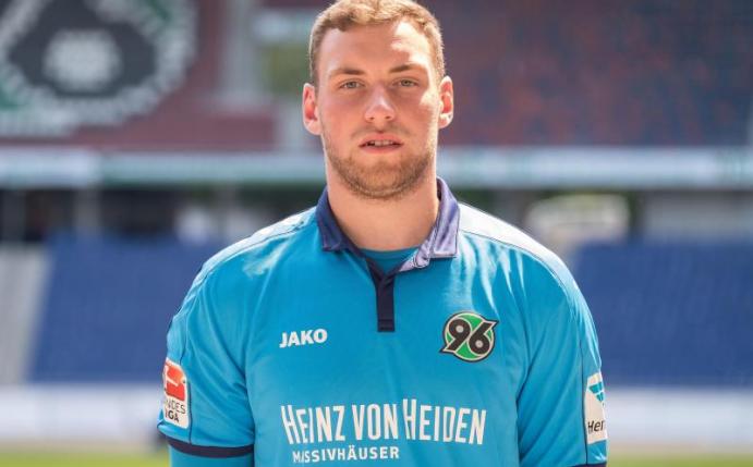 Fürth holt Torwart Timo Königsmann. Foto: Peter Steffen