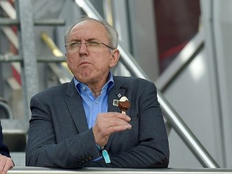 1860-Vizepräsident Hans Sitzberger 1860-Vizepräsident Hans Sitzberger