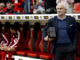 Weiter auf Trainersuche: Rudi Völler Weiter auf Trainersuche: Rudi Völler