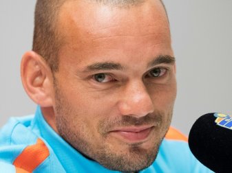 Sneijder soll am Freitag Rekordnationalspieler werden Sneijder soll am Freitag Rekordnationalspieler werden