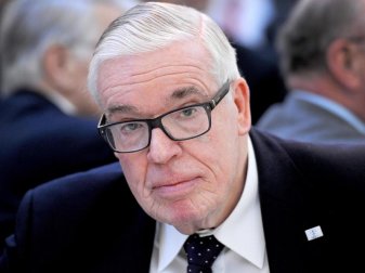 Klaus-Michael Kühne hat den HSV schon mit Millionenbeträgen unterstützt. Foto: Ingo Wagner Klaus-Michael Kühne hat den HSV schon mit Millionenbeträgen unterstützt. Foto: Ingo Wagner