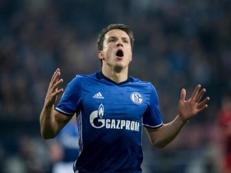 Jewgen Konopljanka kritisierte Trainer Markus Weinzierl scharf. Foto: Bernd Thissen Jewgen Konopljanka kritisierte Trainer Markus Weinzierl scharf. Foto: Bernd Thissen