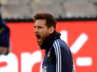 Lionel Messi hält Cristiano Ronaldo für einen der besten Spieler der Welt. Foto: Mal Fairclough