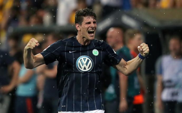 Mario Gomez bleibt offenbar in Wolfsburg