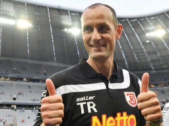 Trainer Heiko Herrlich stieg zuletzt mit Regensburg in die 2. Liga auf. Foto: Andreas Gebert Trainer Heiko Herrlich stieg zuletzt mit Regensburg in die 2. Liga auf. Foto: Andreas Gebert