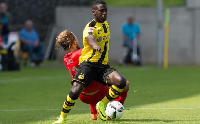 Stuttgarts Neuzugang Orel Mangala sei «ein gut ausgebildeter und ambitionierter Spieler». Foto: Guido Kirchner