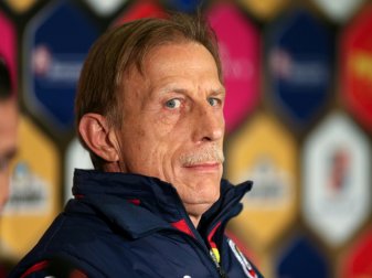 Christoph Daum steht unter Druck Christoph Daum steht unter Druck