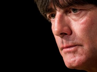Bundestrainer Löw: «Wissen, dass wir in Russland auch mit Themen des gesellschaftlichen Lebens konfrontiert werden.» Foto: Daniel Karmann