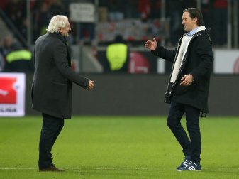 Wege von Völler (l.) und Schmidt trennten sich im März Wege von Völler (l.) und Schmidt trennten sich im März