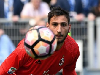 Europäische Topklubs buhlen um Torwarttalent Donnarumma Europäische Topklubs buhlen um Torwarttalent Donnarumma