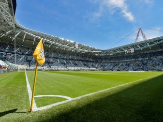 Juventus Turin greift nun auch im Frauenfußball an Juventus Turin greift nun auch im Frauenfußball an