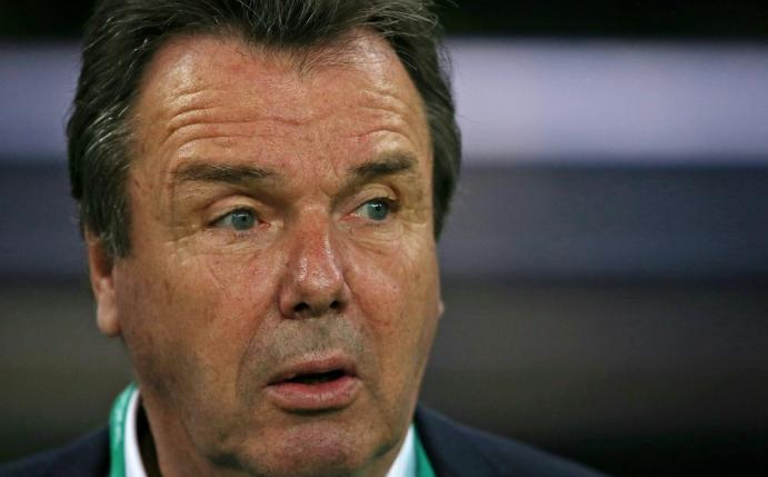 Heribert Bruchhagen weist Kühne-Kritik zurück