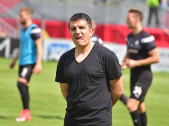 Sandhausen-Coach Kenan Kocak startet die Vorbereitung. Foto: Nicolas Armer