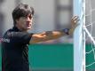 Bundestrainer Joachim Löw trifft zum Auftakt des Confed Cups mit seinem Team auf Australien. Foto: Christian Charisius