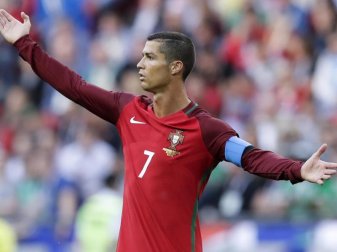 Cristiano Ronaldo war nach dem Spiel gegen Mexiko nicht zur Pressekonferenz erschienen. Foto: Thanassis Stavrakis Cristiano Ronaldo war nach dem Spiel gegen Mexiko nicht zur Pressekonferenz erschienen. Foto: Thanassis Stavrakis