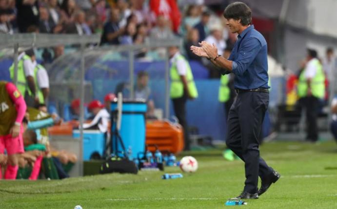 Bundestrainer Joachim Löw war zufrieden mit dem Sieg. Foto: Christian Charisius