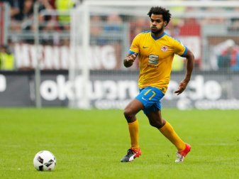 Ofosu-Ayeh wechselt zum Zweitligisten Wolverhampton