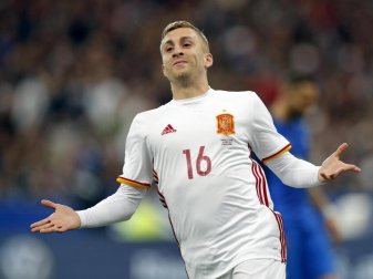 Gerard Deulofeu im Trikot der spanischen Nationalmannschaft. Foto: Christophe Ena Gerard Deulofeu im Trikot der spanischen Nationalmannschaft. Foto: Christophe Ena