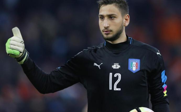 Die Zukunft von Italiens Torwarttalent Gianluigi Donnarumma ist noch ungeklärt. Foto: Peter Dejong