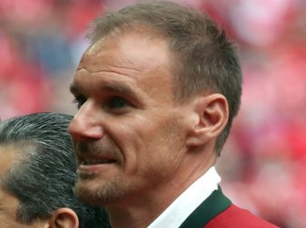 Zickler kehrt als
Assistent zu RB Salzburg zurück Zickler kehrt als
Assistent zu RB Salzburg zurück