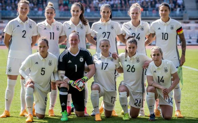 Die deutsche Fußball-Nationalmannschaft der Frauen ist die Nummer zwei der Welt. Foto: Thomas Eisenhuth