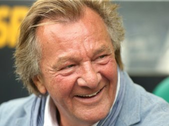 Harald Strutz lobte Klopp in Abschiedsrede mehrfach Harald Strutz lobte Klopp in Abschiedsrede mehrfach