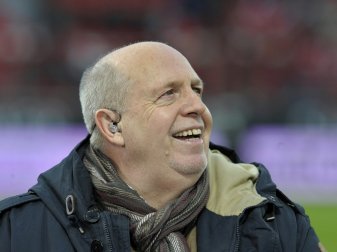 Reiner Calmund lobt die Führungsriege des FC Bayern Reiner Calmund lobt die Führungsriege des FC Bayern