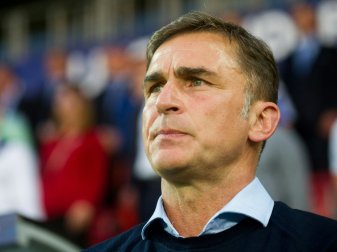 Stefan Kuntz erwartet eine völlig offene Begegnung Stefan Kuntz erwartet eine völlig offene Begegnung