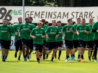 Hannover 96 hat die Vorbereitung auf die neue Saison aufgenommen. Foto: Peter Steffen Hannover 96 hat die Vorbereitung auf die neue Saison aufgenommen. Foto: Peter Steffen