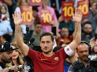 Angebot aus Japan für Roma-Legende Francesco Totti Angebot aus Japan für Roma-Legende Francesco Totti