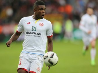Köln verpflichtet Stürmer Jhon Córdoba Köln verpflichtet Stürmer Jhon Córdoba