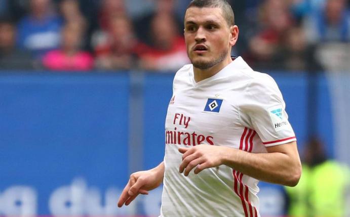 Der Hamburger SV verpflichtete Kyriakos Papadopoulos fest. Foto: Christian Charisius