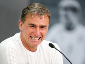 Trainer Stefan Kuntz kann mit der U21 gegen Spanien zum zweiten Mal für Deutschland bei einer EM den Titel holen. Foto: Jan Woitas Trainer Stefan Kuntz kann mit der U21 gegen Spanien zum zweiten Mal für Deutschland bei einer EM den Titel holen. Foto: Jan Woitas