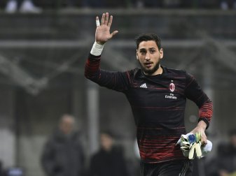 Torwart Donnarumma will nun doch beim AC Mailand bleiben Torwart Donnarumma will nun doch beim AC Mailand bleiben