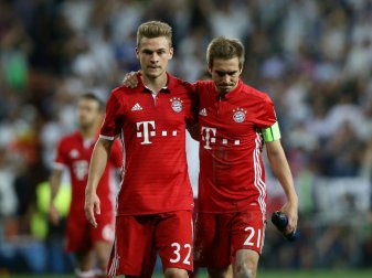 Kimmich (l.) wird Lahm-Nachfolger als Rechtsverteidiger Kimmich (l.) wird Lahm-Nachfolger als Rechtsverteidiger