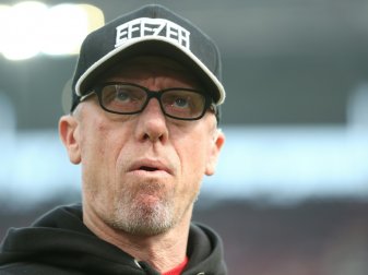 Kölns Trainer Stöger glaubt weiterhin an Modeste-Wechsel Kölns Trainer Stöger glaubt weiterhin an Modeste-Wechsel