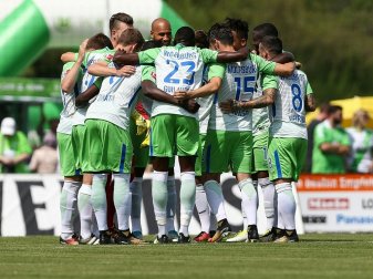 Wolfsburg schlägt lokale Amateurauswahl mit 8:0 Wolfsburg schlägt lokale Amateurauswahl mit 8:0