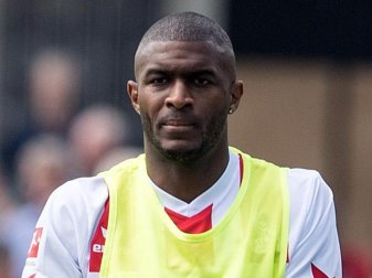 Anthony Modeste will sich in den Trainingsbetrieb vom 1.FC Köln einklagen. Foto: Federico Gambarini Anthony Modeste will sich in den Trainingsbetrieb vom 1.FC Köln einklagen. Foto: Federico Gambarini